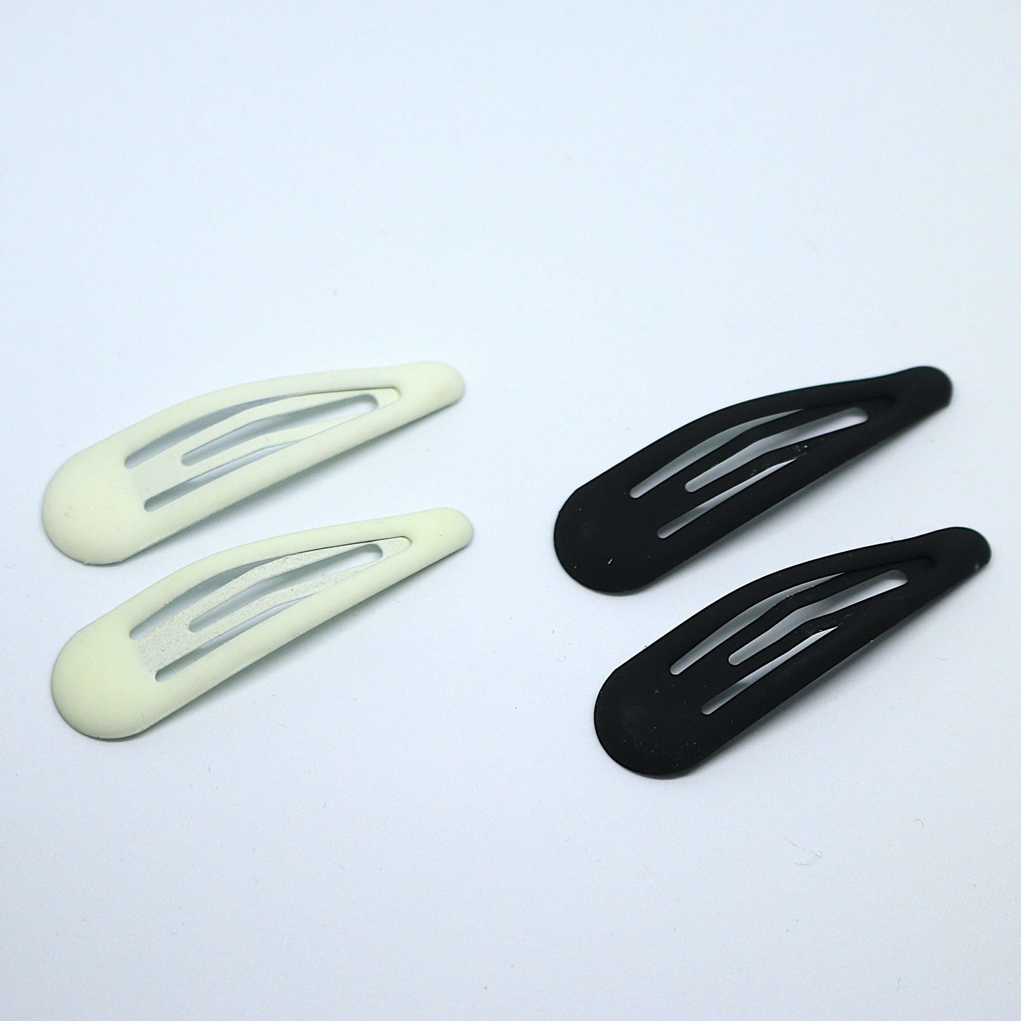 Premium Matte finish tic tac hair clips - Black and white